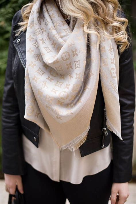 louis vuitton scarf shawl